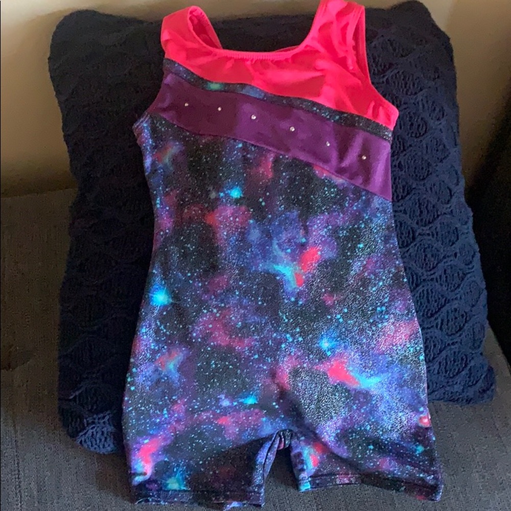 Gymnastics leotard
